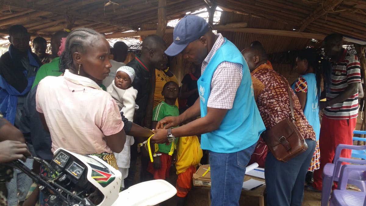 RefugeesCmr's tweet photo. A wave of new displacement of Central African civilians to eastern  #Cameroon , has been reported. The first recording shows the presence of more than a hundred people, mostly women and children in Wissambo n Wolo localities. https://t.co/u2BrGuiwAY