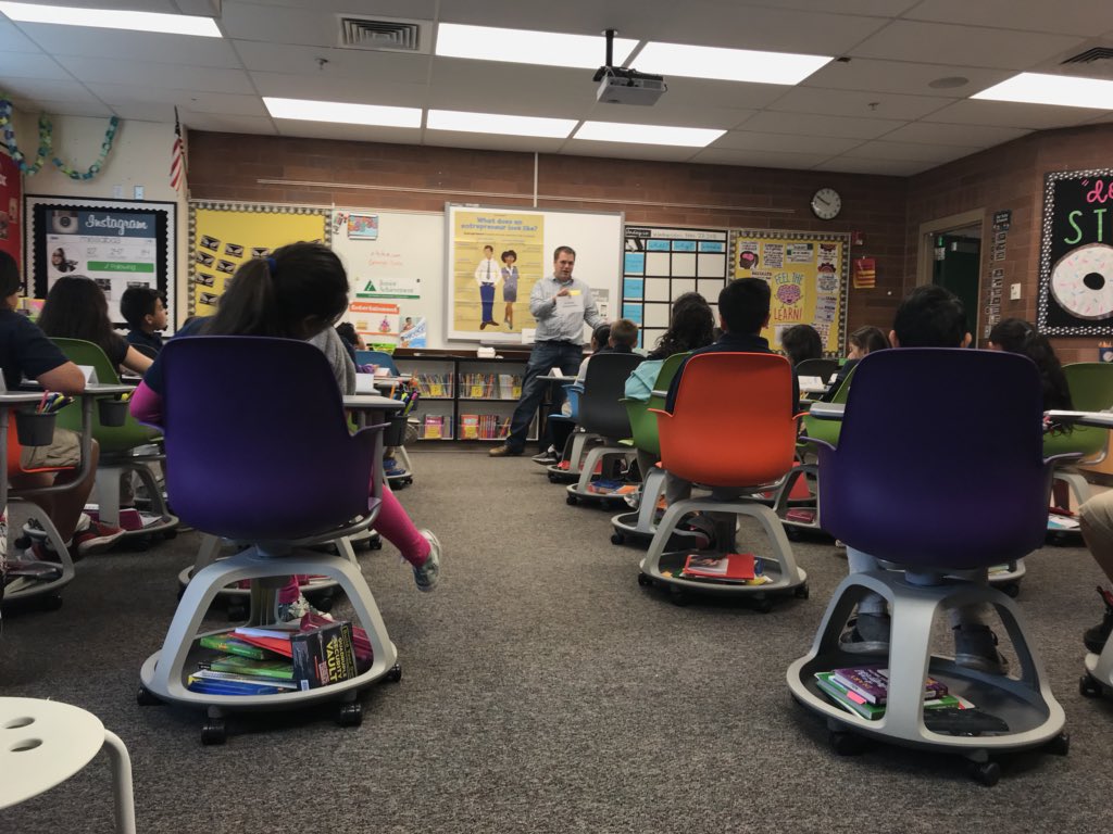 Team teaching tech and entrepreneurship with Tyler Tiberius at Edison Elementary. How about these desks with wheels! Thanks for the invite <a href="/JAofUtah/">JA of Utah</a>