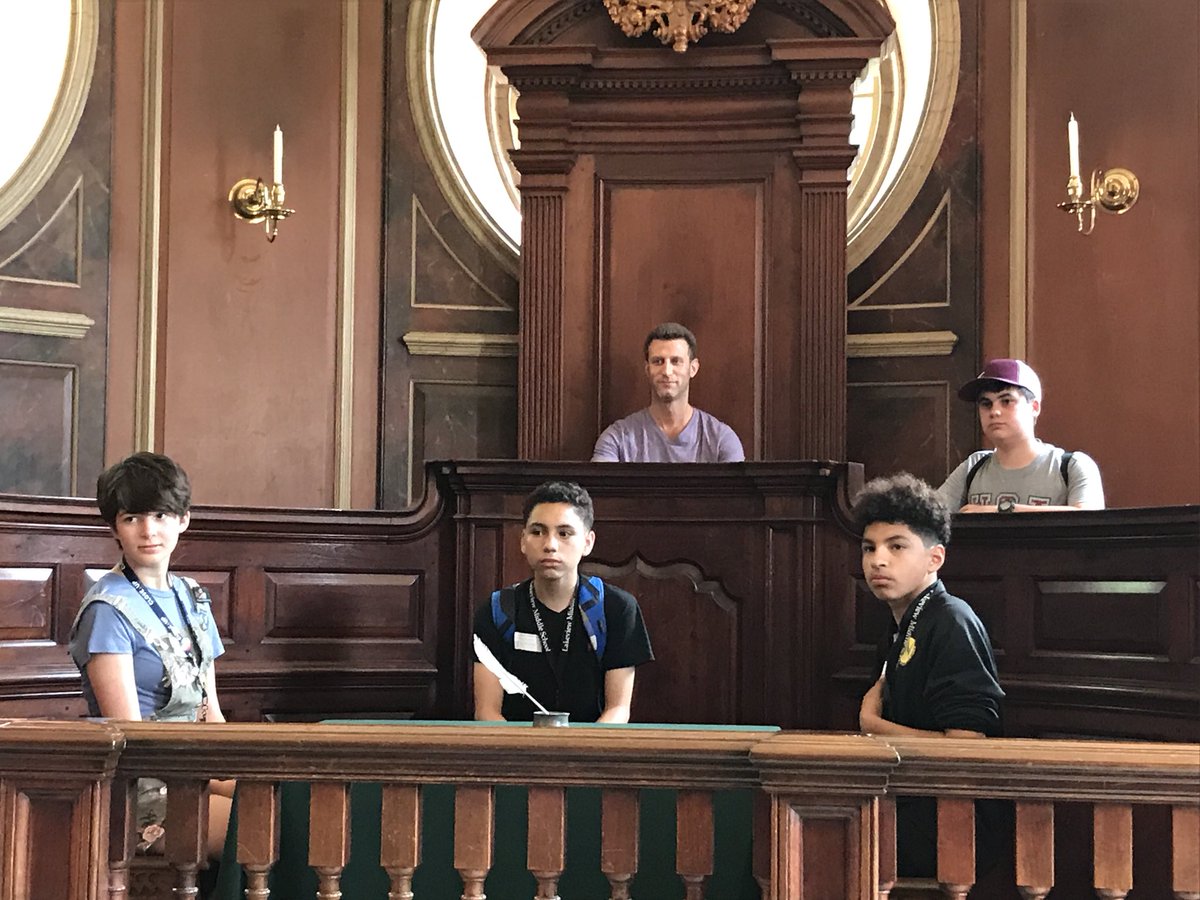 MathMrsMcG's tweet photo. Reliving the judicial system in colonial times under Judge Shane #SSMSyr1 #SSMSDC #Iamdsisd # Williamsburg https://t.co/I9345bztRS