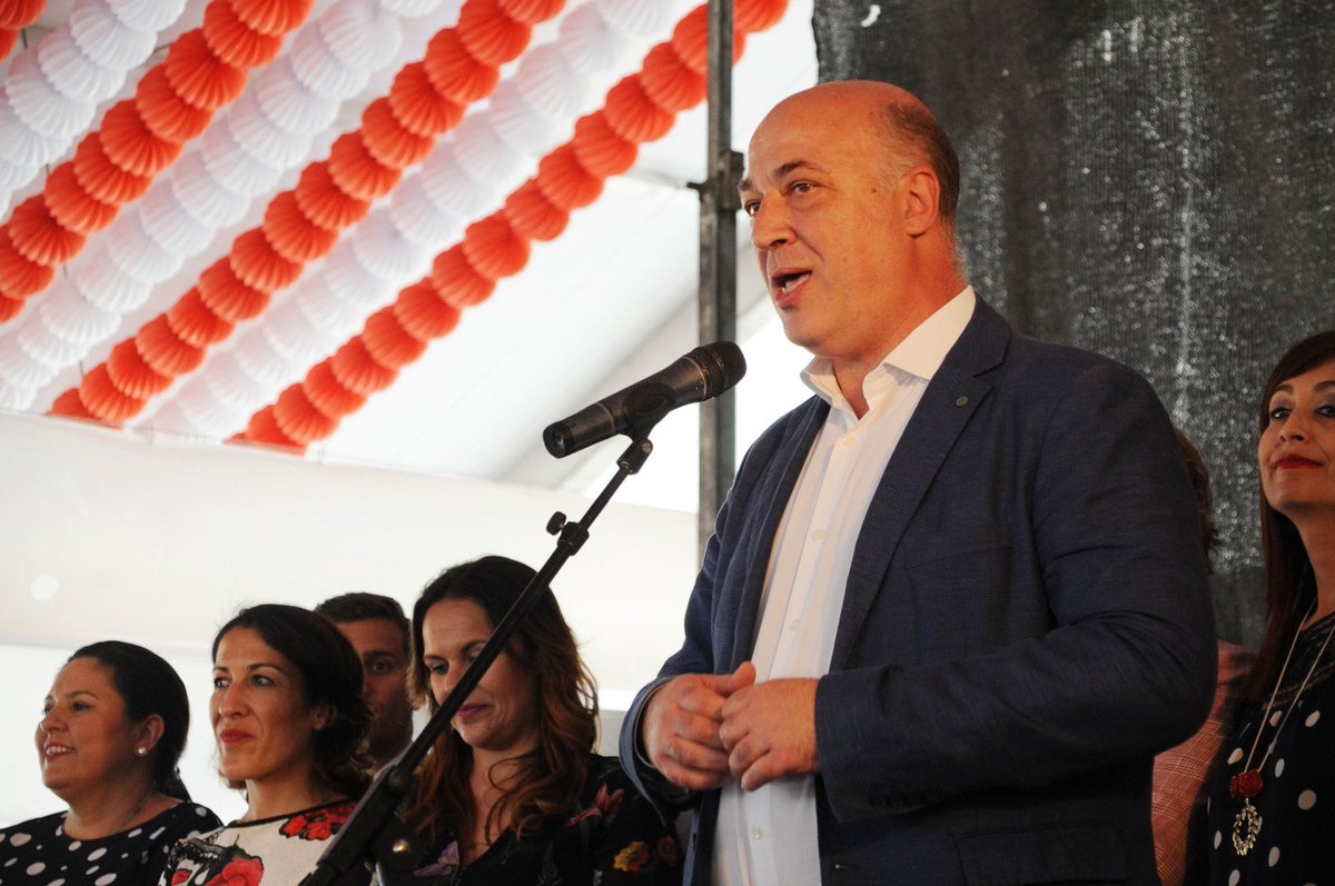 arc_rute's tweet photo. La caseta de @dipucordoba  ha acogido la recepción a los trabajador@s y diputad@s, con tod@s aquell@s que han querido acompañarnos en este miércoles de #FeriaCórdoba18 https://t.co/y87hSc3htc
