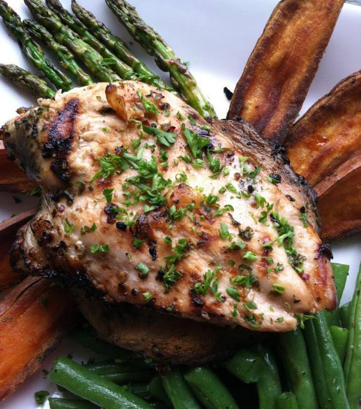 PersonalChefLA's tweet image. delivered with love to your house ✨
.
.
#personalchef #losangeles #chef #mealplan #delivery