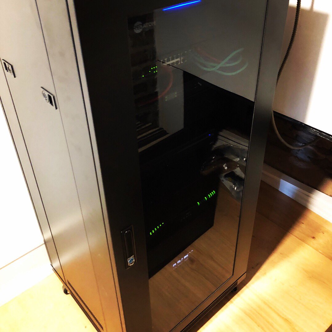 NOAVPro's tweet image. Commercial project on Magazine coming along great! Very close to bringing it all together! @sony @Control4 @yamahahomeaudio #noav #neworleans #audio #video #nola #sony #tvmount #showroom #automation