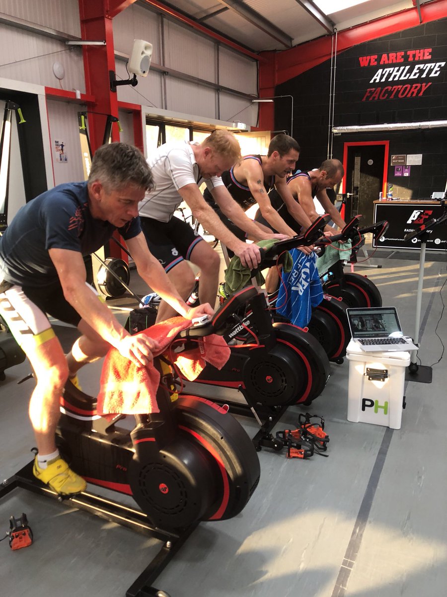 Total Tri Training tweet media