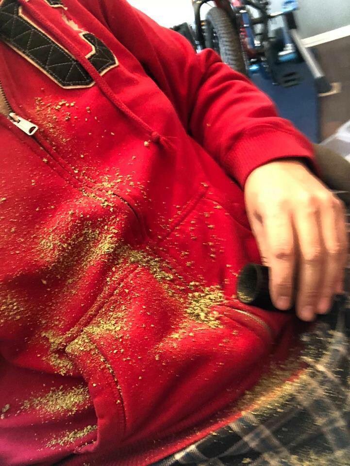Toxicomania_'s tweet photo. acompañenme a ver esta triste historia https://t.co/sAMaMOV03O