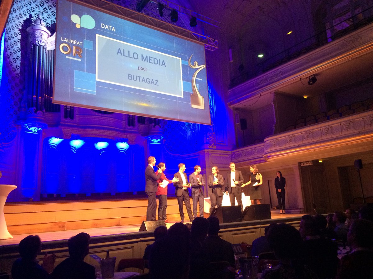 Emarketing_fr's tweet photo. 🥇Le Trophée Or, catégorie #data, est attribué à... @AlloMedia pour la mise en œuvre de sa technologie du cookie vocal chez @Butagaz #TMK2018 https://t.co/IpXmkC8MP9