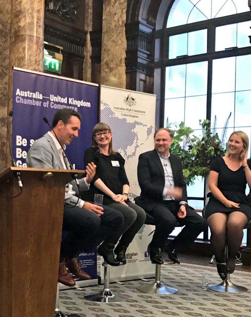 Seek out people who experience similar challenges as you and create a network. Disruptive businesses of the same size and stage of growth are a good place to start. Sound advice from panellist <a href="/iainmcdoug/">Iain McDougall</a> Stripe, UK and Ireland. #AusGlobalAlumni #AusHouse100 <a href="/AusUKChamber/">Australia-UK Chamber</a>