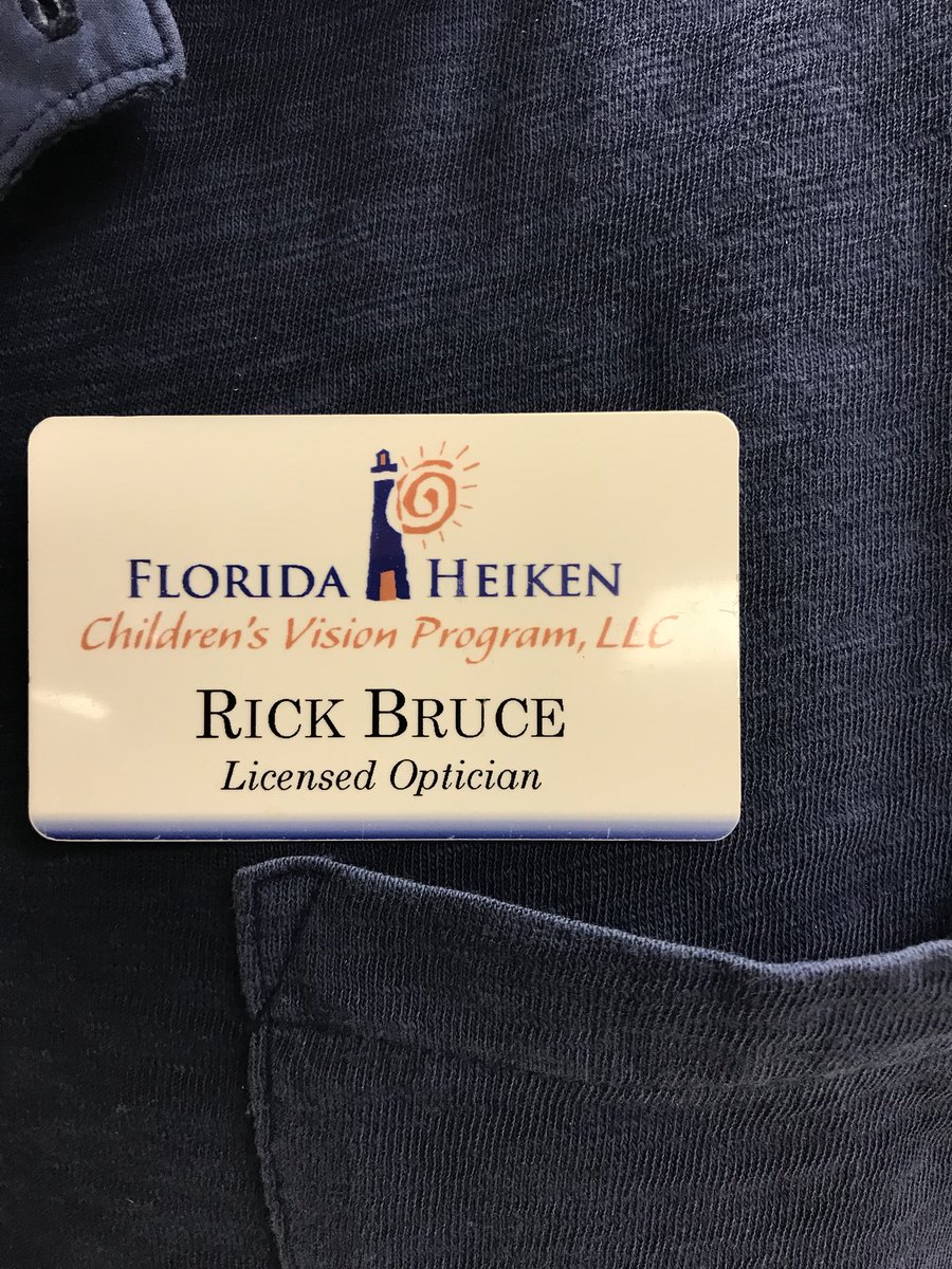 SanCarlosPkEle's tweet photo. Thank you so much Rick Bruce of Florida Heiken, Children’s Vision Program, LLC for donating so many pairs of glasses for our students in need. We are extremely grateful for your continued support. #visionbus @LeeSchools https://t.co/GjK0gra06H