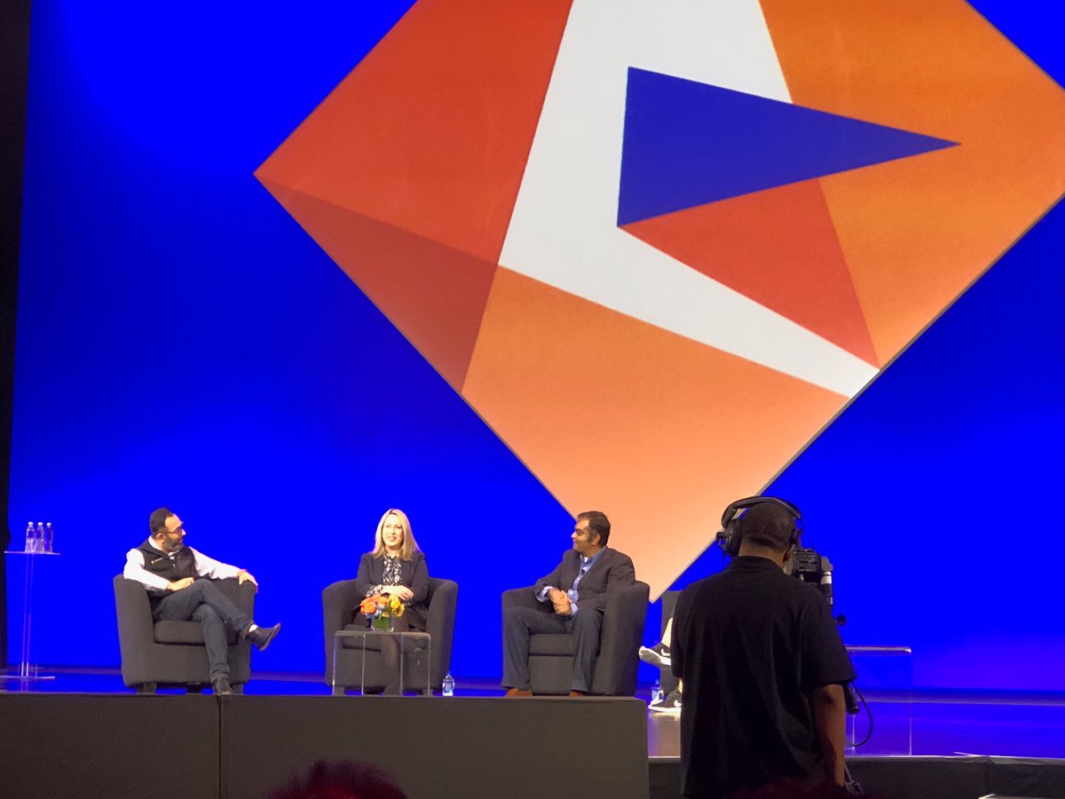 RogerNolan's tweet photo. Informatica World: moving beyond data governance to data enablement. #INFA18 https://t.co/iOaCm5HOMD