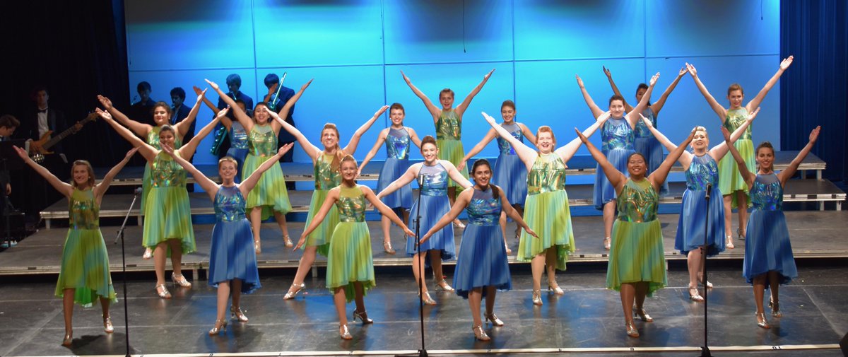 It's hard to say goodbye to these beautiful butterflies...thank you <a href="/RMLeadingLadies/">Leading Ladies</a> and Combo for an amazing year and a fantastic final performance. I will miss this group so much! #EverythingChanges