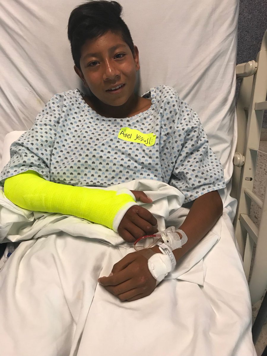 KidsFirstOrtho's tweet photo. Surgery Day #3 is complete! https://t.co/czRCMZo5bU
