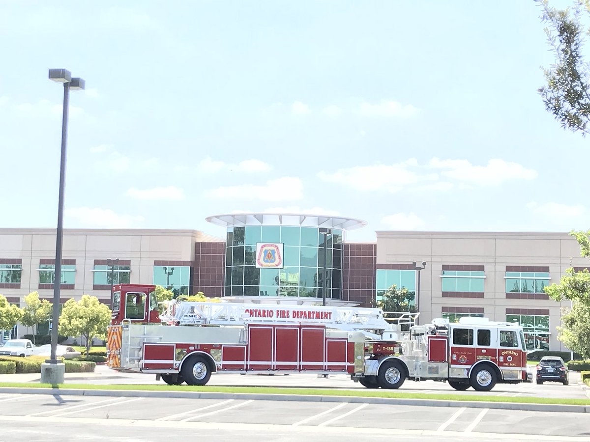 944Local's tweet image. .@ontariofd It’s always a good day when your Friends stop by.
Carpenters Local 944 supports all first responders.
#SWCarpenters
#Carpenterslocal944