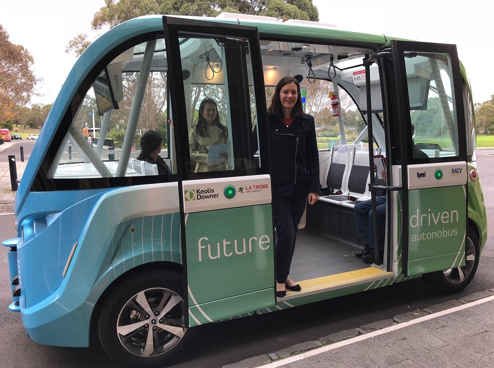 infravic's tweet image. Look, no driver! Our Automated and Zero Emissions Vehicles Advice Project Director Dr Allison Stewart took a ride on La Trobe University&apos;s Autonobus this week. Read more about our advice: bit.ly/AVadvice