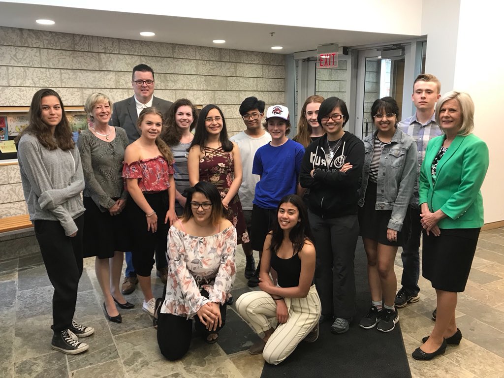 CllrRTylerMorin's tweet photo. At the #HeARTbeat Teen Art Show Reception at @ajax_library / tough to judge as all the pieces showed remarkable talent! Bravo to all the young artists who participated tonight. @youthofAJAX #ProudOfOurPast #CommittedToOurFuture https://t.co/1ZyzwcAPFk