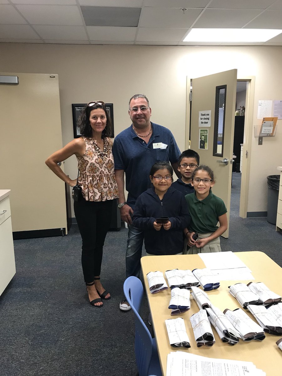 SanCarlosPkEle's tweet photo. Thank you so much Rick Bruce of Florida Heiken, Children’s Vision Program, LLC for donating so many pairs of glasses for our students in need. We are extremely grateful for your continued support. #visionbus @LeeSchools https://t.co/Vhykvt90RA