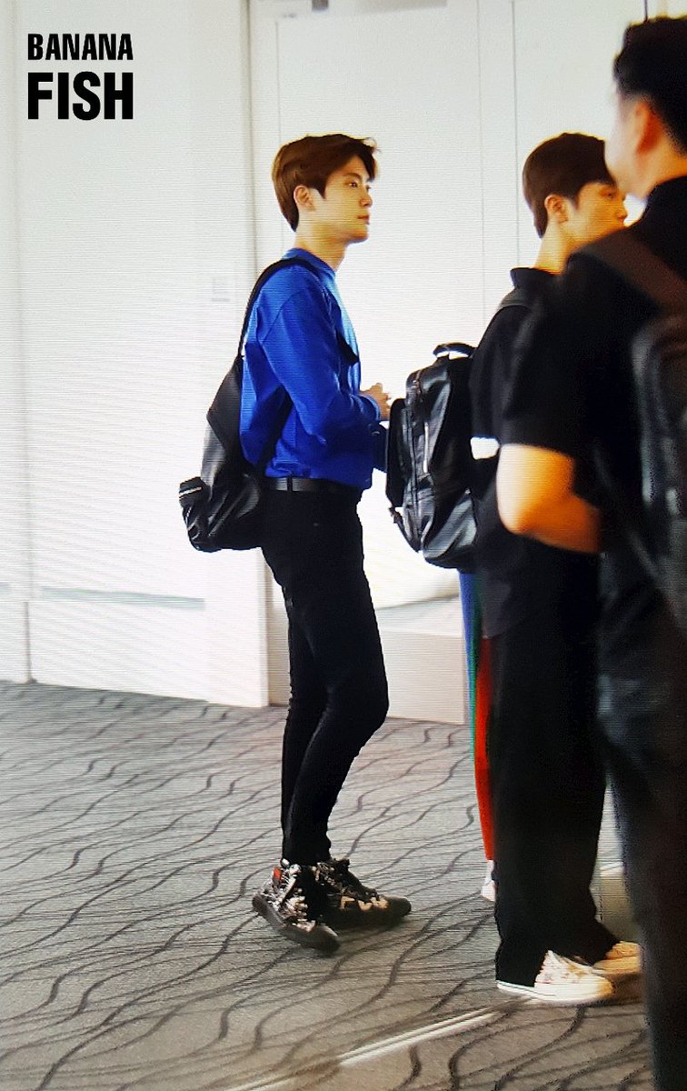 banana_fishxx's tweet photo. 180524 HND
#NCT127 #재현 #JAEHYUN 
- https://t.co/w6NrWlO5LR