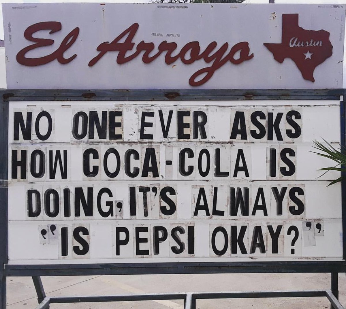 Darren Rovell tweet media