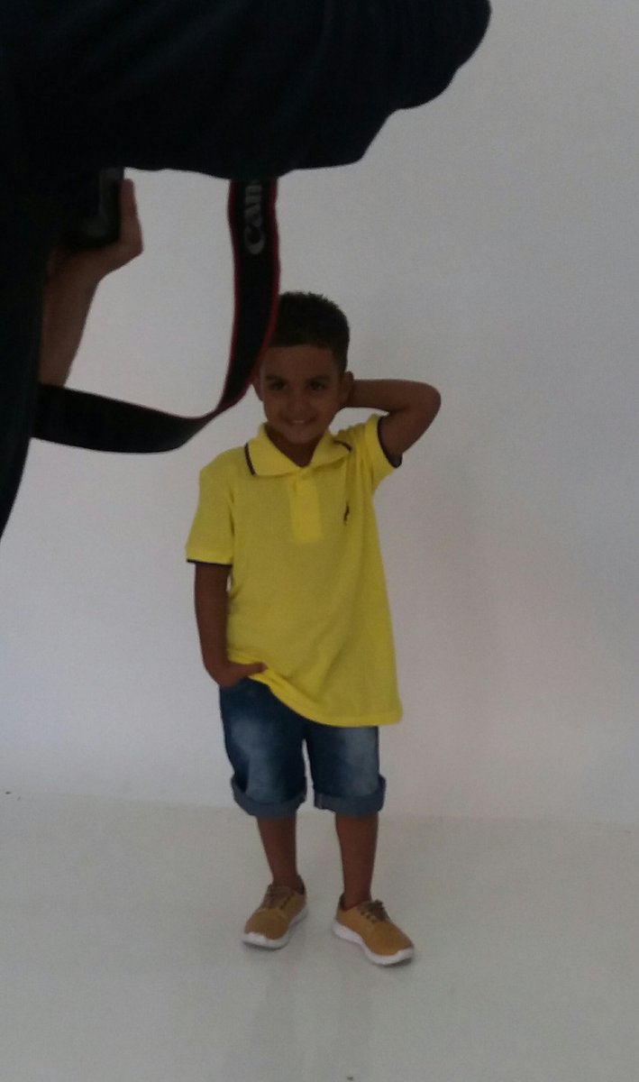 maedojohn's tweet image. Príncipe da mãe dele 😍
#WModel