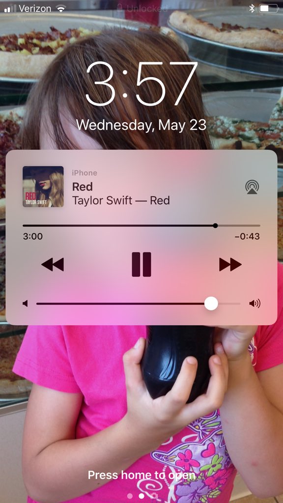 DrBrault's tweet photo. Music to Mow By! @taylornation13 such a nice day to be outside! βοΈ π
#yardner #lawnofficer https://t.co/qdWaLrLzzv