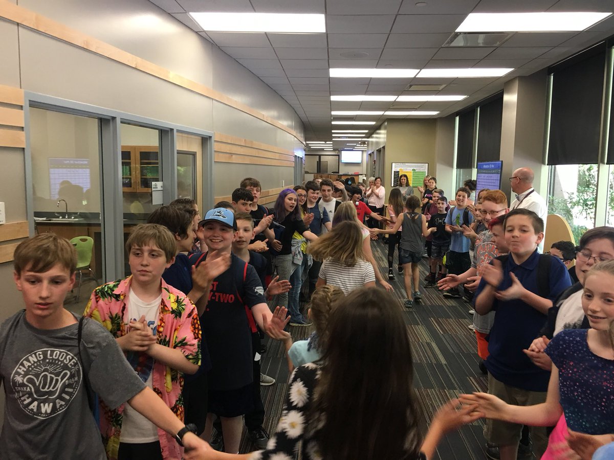 School Of Innovation On Twitter 5th Grade Clap Out In Full