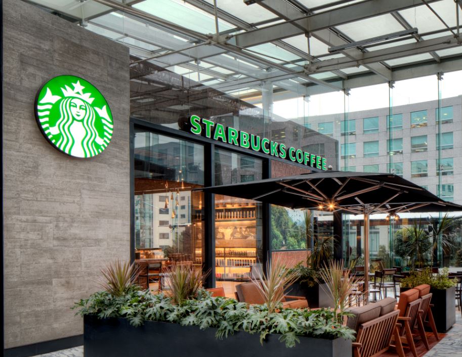 StarbucksNews's tweet photo. A preview of the May 29 curriculum for 175,000 @Starbucks partners across the country https://t.co/qtjfXXwz4F https://t.co/FzeRcs56aD