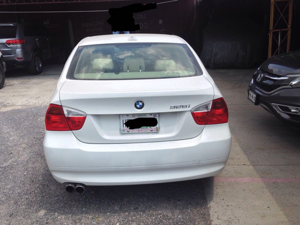 GERARDOVENTUR's tweet photo. Vendo #Bmw 325I 2009, impecable 78 mil km, en perfectas condiciones. #vendoauto @MundoGodinez https://t.co/bS7Cj8hsyO
