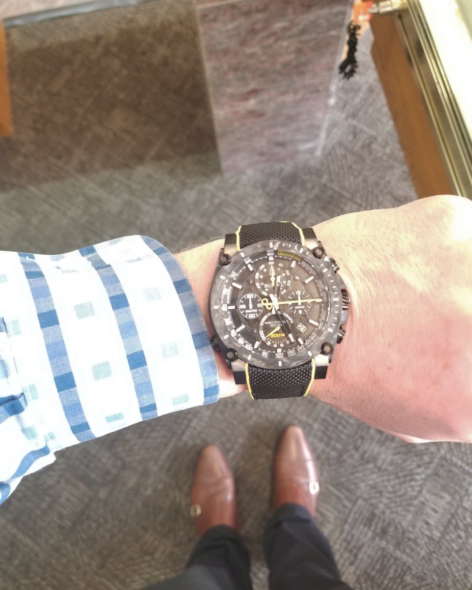 Check out this mens Bulova Percisionist watch from Jensen Jewelers! This watch is more accurate than a Rolex and is shock and water resistant. With its carbon fiber outside this watch will turn heads. 

See store for price details.