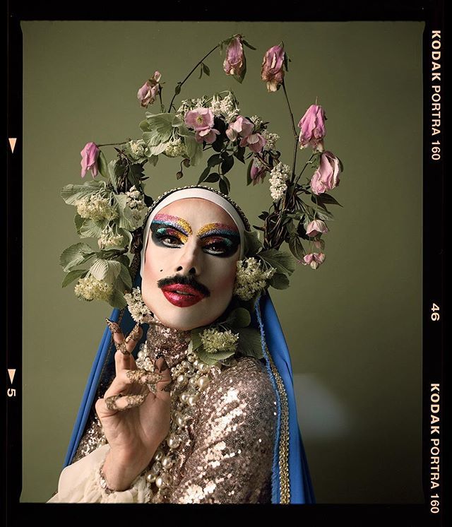 EivindHansen's tweet photo. Another look at the Withering Floral Halo I made for my shoot with Virgin Xtravaganzah / @virgin_x 😇 Flowers generously supplied by @yanskates 🌸💖🌸💖🌸 #FlowersByEivind #Portra100 #Portra #Mamiya #mamiyarb67 #mediumformat #mediumformatphotography #virginxtravaganzah #eivind… https://t.co/4ENIKoaYqi