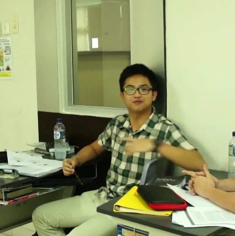 Nama : Royson Jordany Tjahja.

Sekolah : SMA IPEKA Puri Indah

Status : Sedang diperiksa