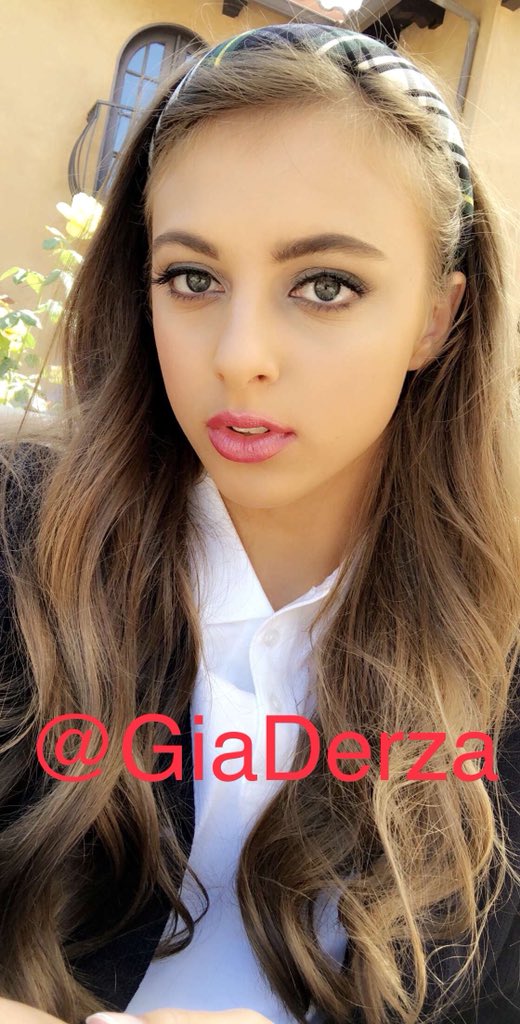 Gia Derza on Twitter: "My manager… https://t.co/mr1nT6iR17"