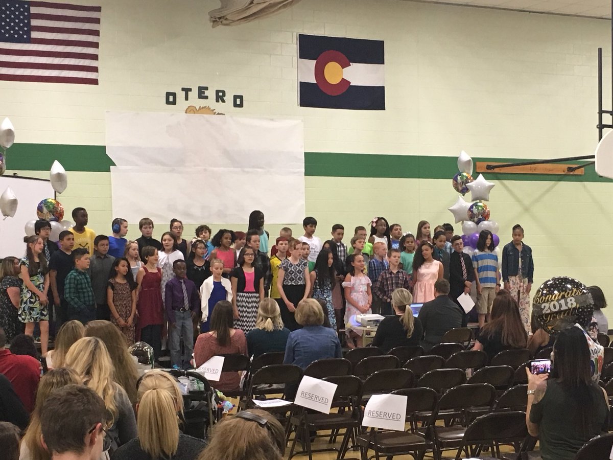HSD2_SL's tweet photo. Otero Elementary School’s Fifth grade promotion!! https://t.co/Bj5Mg5vYPQ