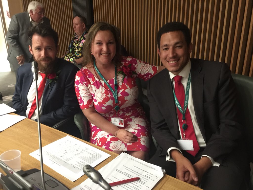 NadinePeatfield's tweet image. I made it through my first full council meeting, thanks to these guys, my new neighbours @Jackstant0n &amp;amp; @DomAnderson87 #backrow #backbenchers #trouble