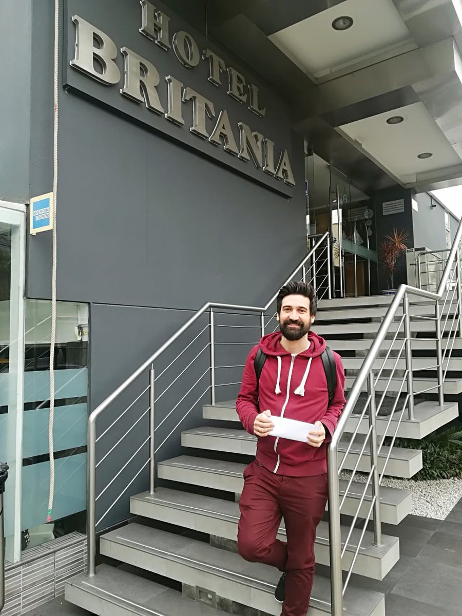 fiaedperu's tweet photo. Gustavo del Río (España) ya está instalado en el Hotel Britania. ¡Gracias por recibirlo tan gentilmente! Hoy se reúne con el elenco peruano que protagonizará Mosca. #FIAED https://t.co/2Wu9F7UXxY