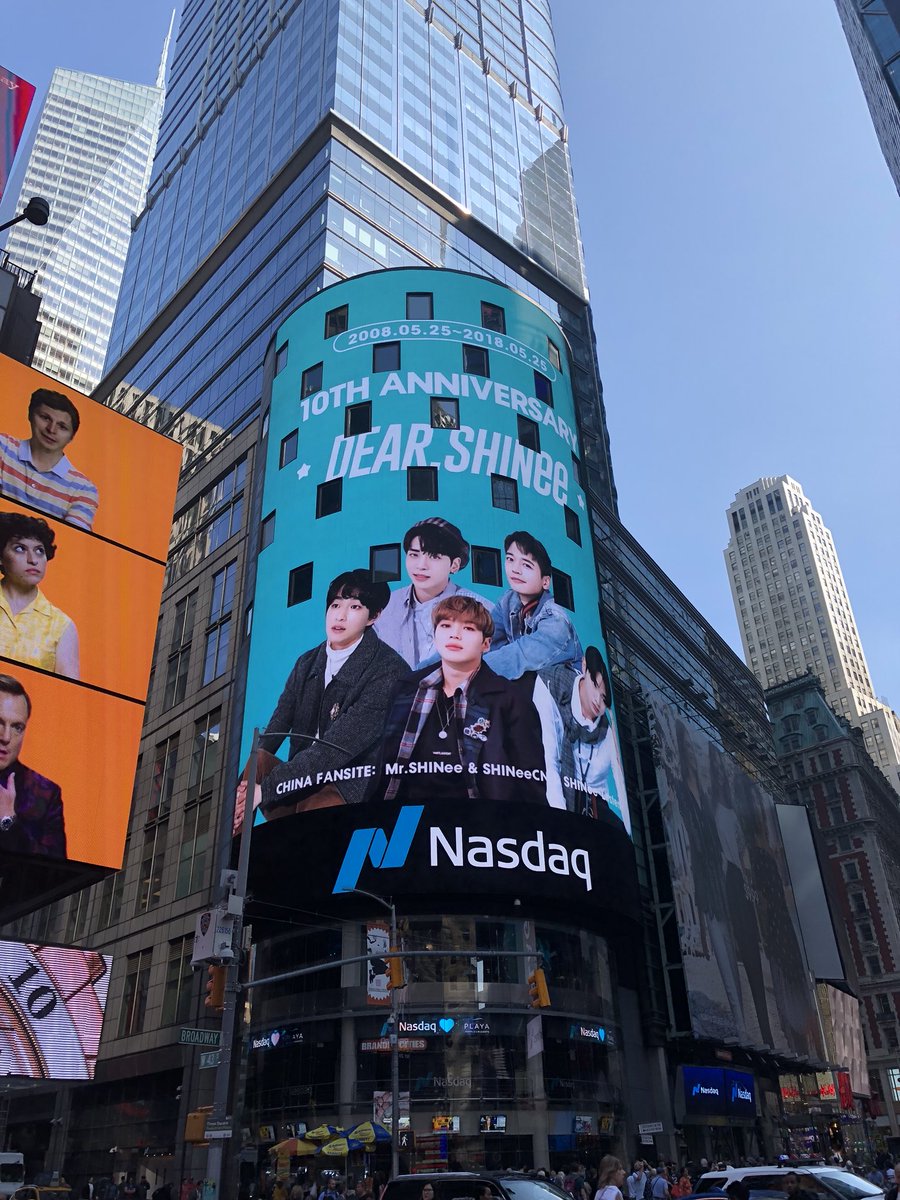 yongIees's tweet photo. happy ten years. i love you so much shinee. ♥️
thank you so much @mrshinee525 for making a beautiful ad. i loved seeing it!!! https://t.co/DHptZu2DDv