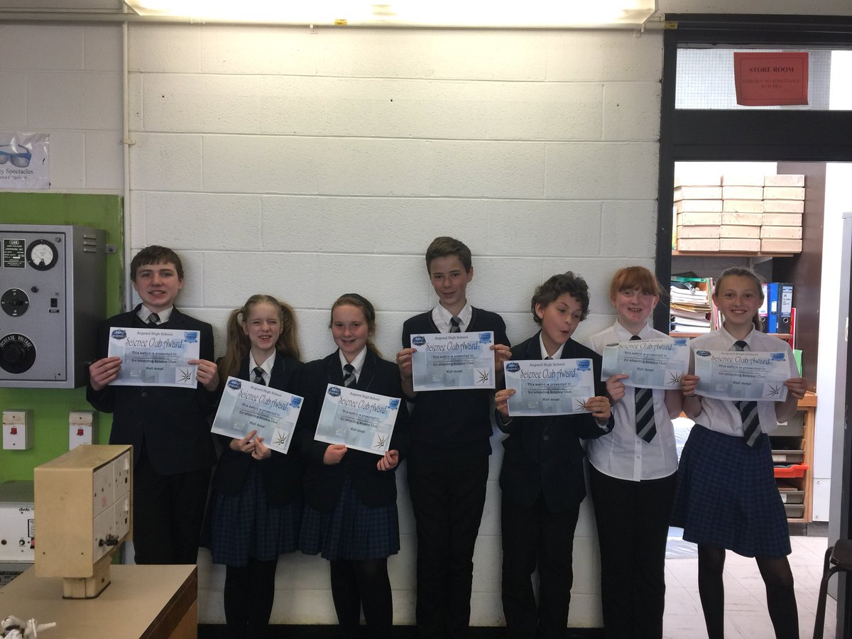 Year 7 Science club receiving their participation awards #succeedingtogether #scienceclub #sciencerules