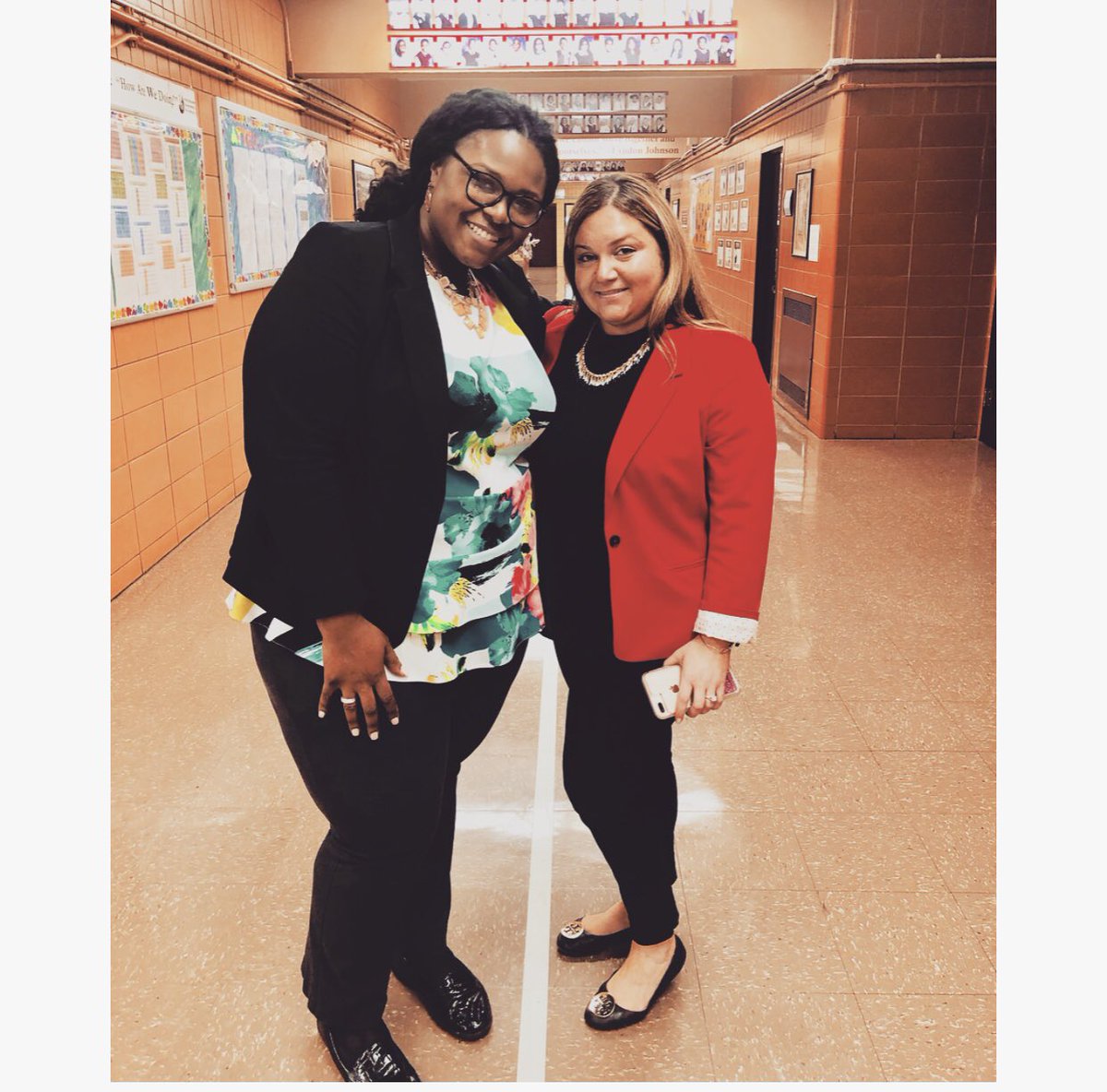 MelissaRasper's tweet photo. Great day of leading and learning in the Bronx @MottHallSTA with @DrAjaCarpenter and Sierra! Thank you @DionBetts Can’t wait to take my new learnings #write2learn back to @LincolnHS801 🖤💛 @JacNels1 @PHLschools @SDPHighSchools https://t.co/Y0Z8OyM3Dv