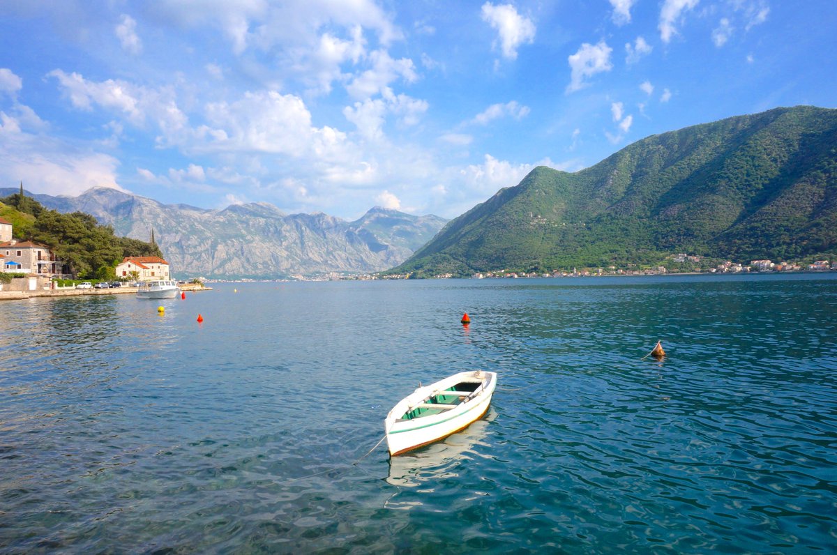 Jolis Circuits (@joliscircuits) on Twitter photo Des villes anciennes, un fjord entouré de montagnes, une mer cristalline, des canyons... le Monténégro est un tout petit pays mais qui ne manque pas d'atouts : joliscircuits.com/escapade-week-… <a href="/Montenegrotrip/">Tourisme Monténégro</a> Des villes anciennes, un fjord entouré de montagnes, une mer cristalline, des canyons... le Monténégro est un tout petit pays mais qui ne manque pas d'atouts : joliscircuits.com/escapade-week-… <a href="/Montenegrotrip/">Tourisme Monténégro</a>