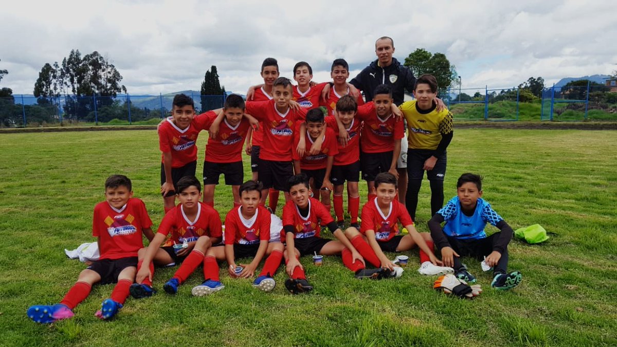 🏆 Copa Futuros Tigres
🏟️ Estadio 'Los Zipas'
🇧🇪 🆚 🇯🇵 (Equidad vs. Zipaquirá) 
[Victoria 8-0] 💪

▶️ Nuestro equipo consiguió el paso a los cuartos de final 👊 <a href="/FundFalcao/">Fundación Falcao</a> #CanteraDelFuturo