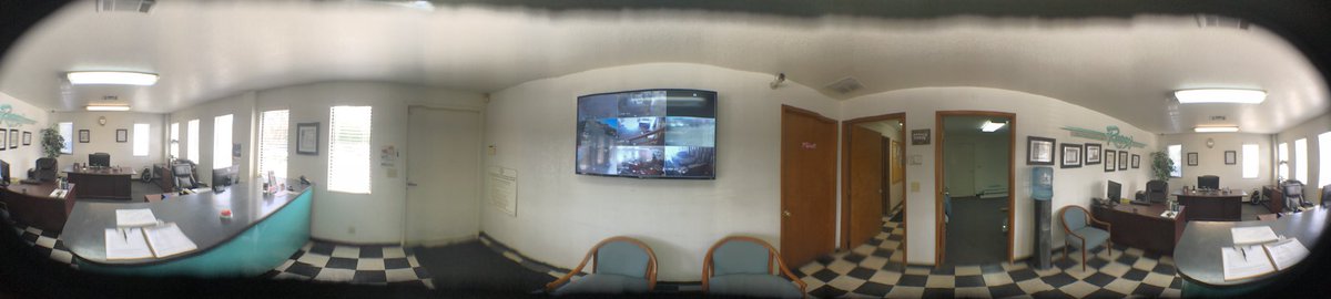 RussosAutoBody's tweet image. The office👌 #russoautobody #autobody #collisionrepair #office #pittsburg