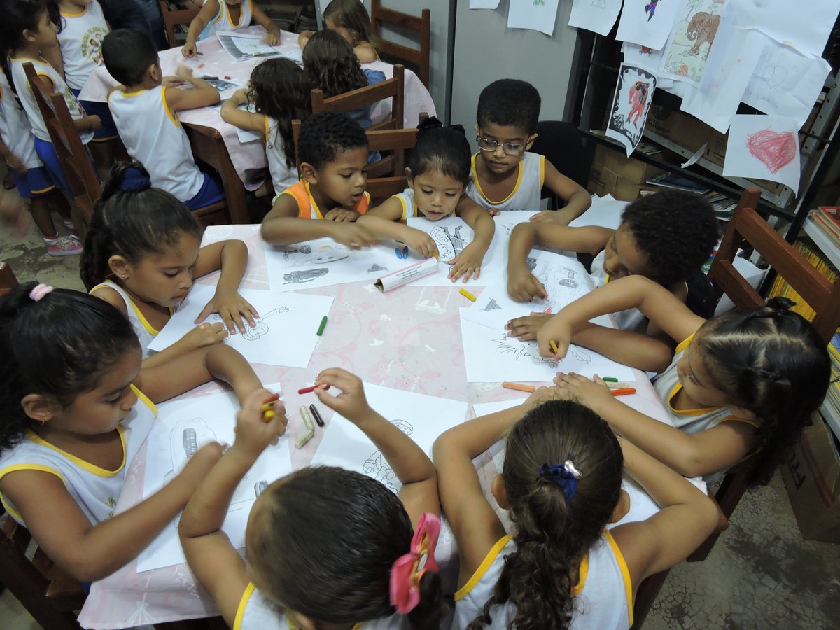 marabapagov's tweet photo. As crianças no Nei Maria Clara Machado tiveram uma manhã de atividades lúdicas com a turma da Cia de Artes da Casa da Cultura. Os pequenos foram recebidos pela equipe do Comitê Proler. Saiba mais: https://t.co/JVkLY0AWOJ
#contaçãodehistorias
#proler
#governoporvc https://t.co/MUMG9yjMp5