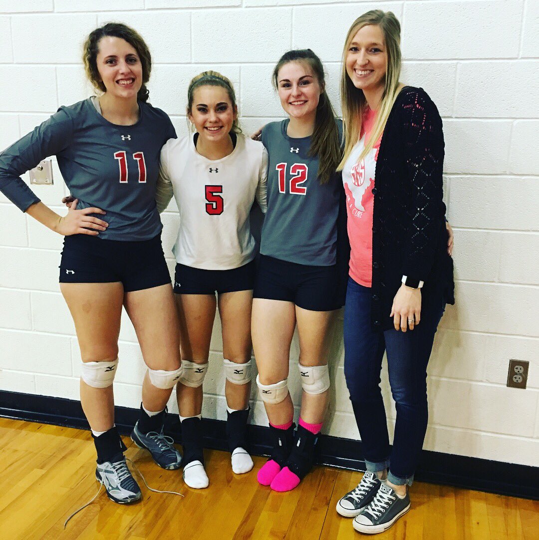 Happy graduation day to these 3 seniors!! You have brought so much to this program! We will miss you guys on and off the court next year!!💗💗