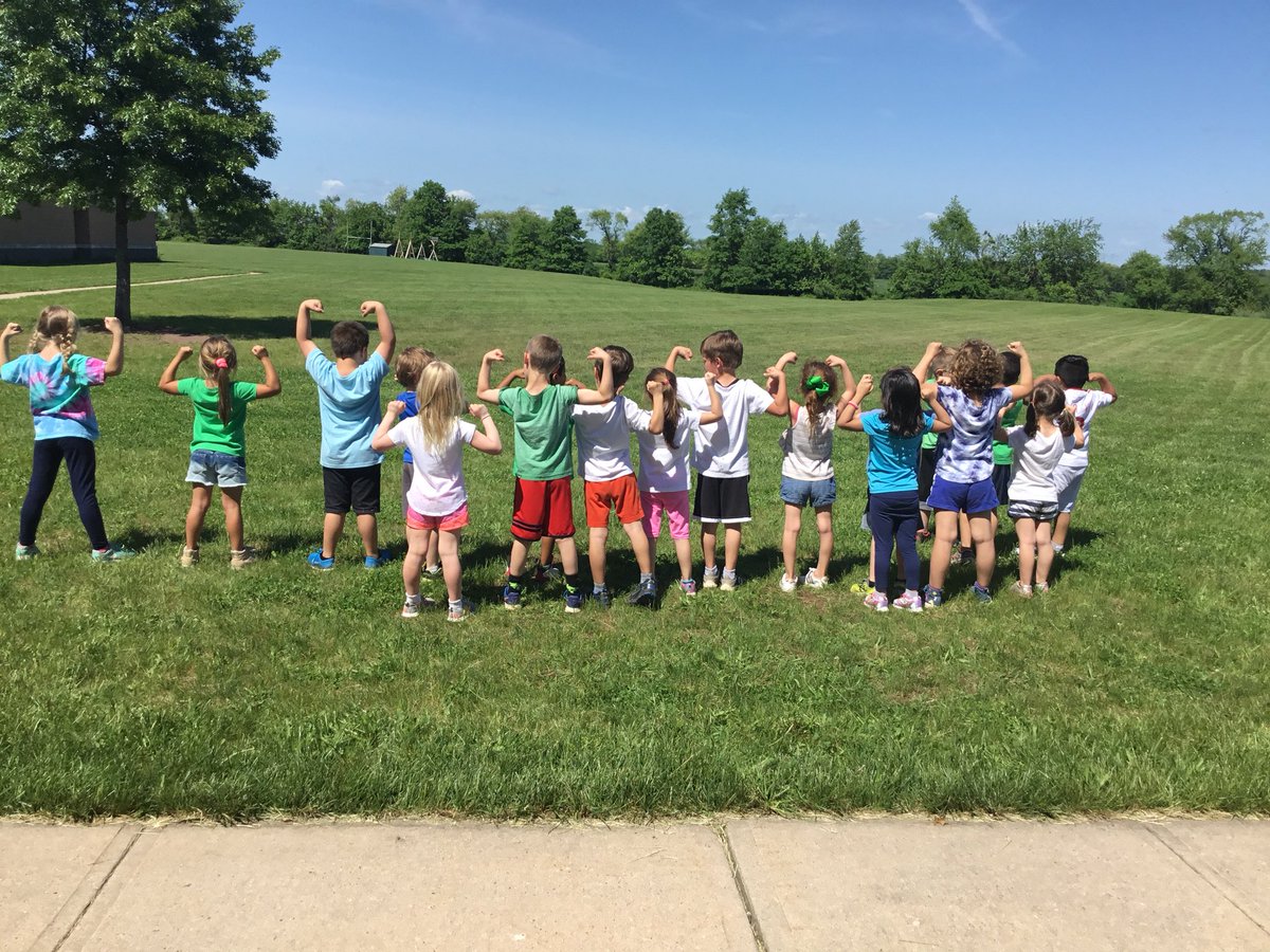 These strong kids had a blast at field day today. Thank you to Mr. B, Mrs. Skove and all the volunteers. <a href="/FlemRarSchools/">FlemRarSchools</a> <a href="/CopperHillES/">Copper Hill</a> <a href="/AnthonyBenede20/">Anthony Benedetti</a>