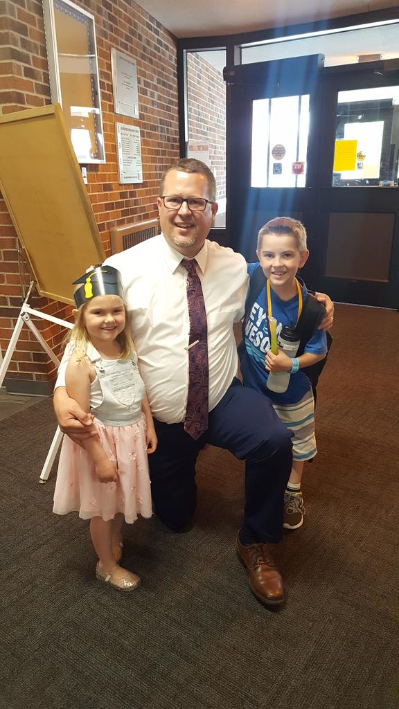 Havielee's tweet photo. We are really going to miss Mr. Bjerklie and the rest of the J.A. Hughes gang!! Best principal ever award goes to......Mr. Bjerklie!!!! 👍👍👍👍👍#rlfschools @ChrisBjerklie https://t.co/CXw8I3O3G5
