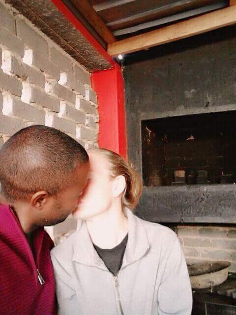 WomenInForex's tweet photo. Josey Ncube:
Advantages of dating a white woman
1. No noise
2. No weaves
3. Clean punani
4. No nasty smells
5. Educated
6. No hairy punani
7. Tight punani
8. Good looking kids
9. Respect
10.Loyalty
11.Kinky shit
12. No asking for money 
13. No noise
14. No mthakathi
15 No noise https://t.co/zLm6cM49N8