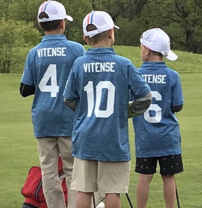 WisconsinPGA's tweet photo. Jerseys are looking good on team @VitenseGolfland 🧡💙⛳️ #pgajrleague #vitense #madisongolf #thesekidsrock https://t.co/GXsVL8CxY5