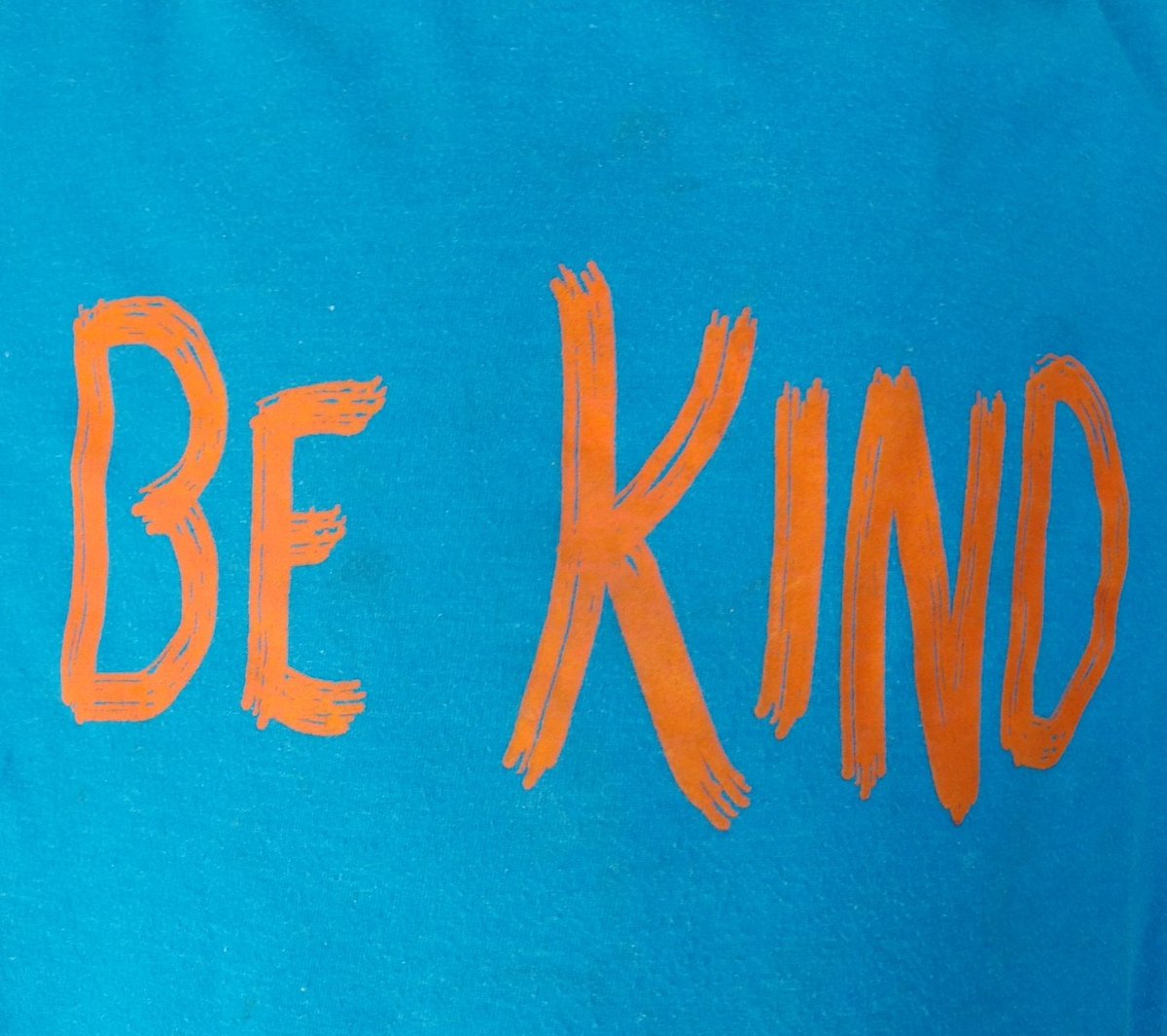 KelleyMJR3's tweet photo. Love this! #bekind #bethegoodkid #buildrelationships #covermyclass @MartinWildcats @BillBlackRI https://t.co/bKGIPhDWu2