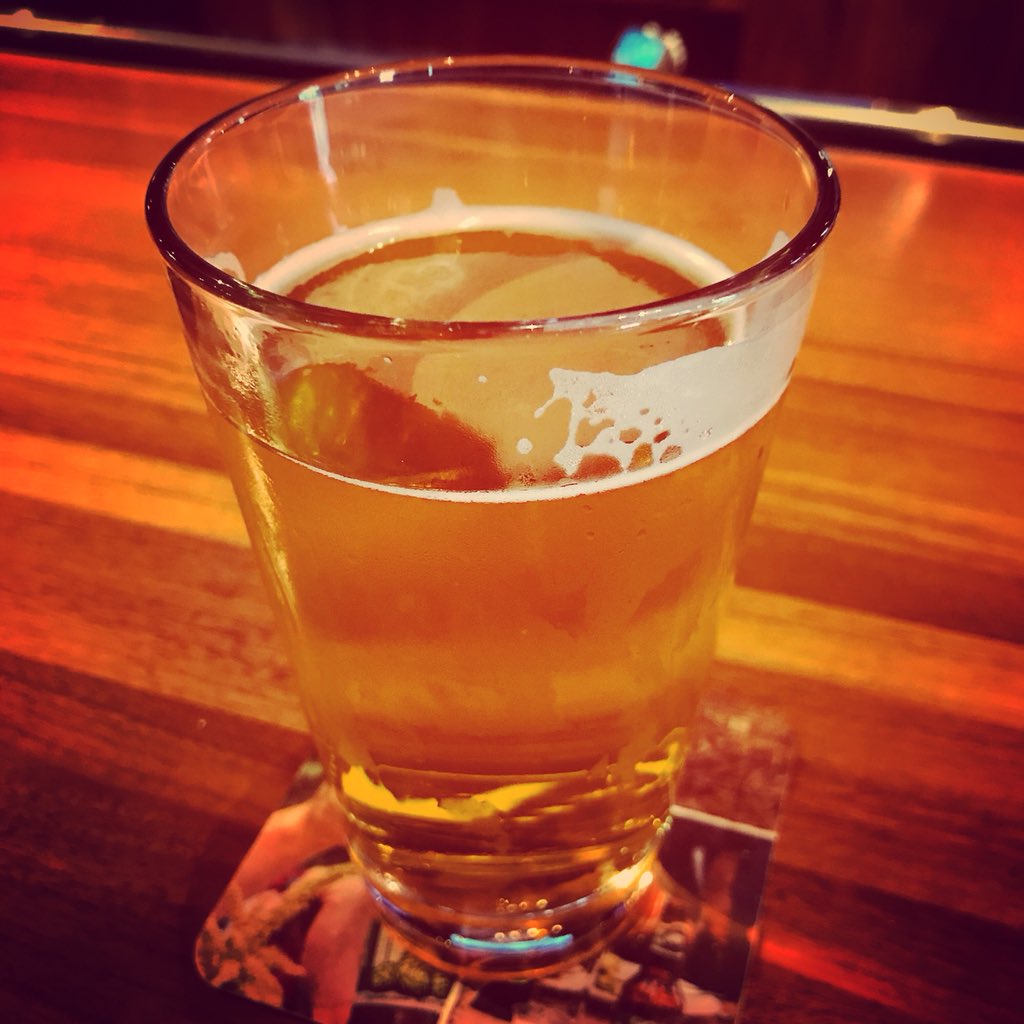 ericjdesigns's tweet photo. Whatever happens tonight... cheers to you, @Capitals. ๐บ๐ | #PennCommons #ALLCAPS https://t.co/v5BMqN0RHe