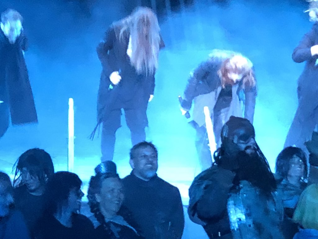 KnudsenLisbeth's tweet image. Stor Røde Orm premiere i Ulvedalene med gæstebesøg til vikingerne fra @kglteater. Rasmussen og hans Higher Ground fik lige lidt ekstra saft og kraft som afslutning .