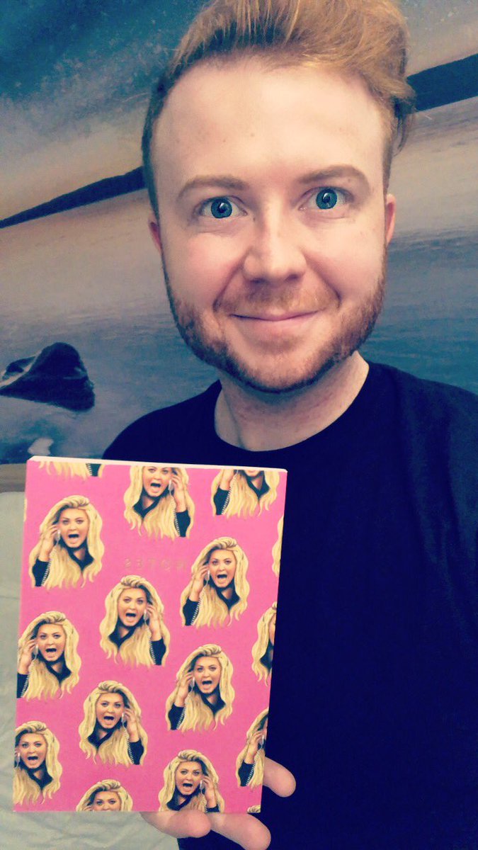 Ry_pie's tweet photo. Thanks to @central_23 and @missgemcollins I will be going into my meetings tomorrow like “Listen, I’m Ryan, I’m 29 years old, I’ve earned my Divaship.” #gemmacollins #theGC #twitter #picoftheday #central23 #notebook #stationary #purchasewithpurpose #love https://t.co/A6Mz0mHxoU
