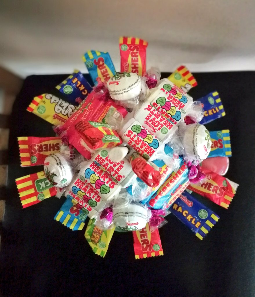 EnchantedCards's tweet photo. Retro sweet centrepieces are so popular for parties, we loved doing these ones for recent communions and confirmations #irishbusiness #partysupplies #partyplanner https://t.co/bVL73ejUQt
