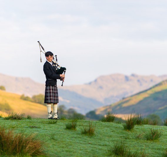 JohnnyFennPhoto's tweet photo. Early morning wake-up call for @igoadventures Scotland Day 2 at Luss Estates. .
.
#igoadventures #adventure #challenge #weekend #scotland #lomond #luss #piper #tartan #siezetheday #carpediem #touchthewild #gogetem #photography #nikon #photographer https://t.co/4nTBdSt0SZ https://t.co/8HZx1tilCe